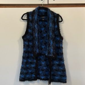 Fuzzy Lauren Michelle brand long sweater vest - Size M.